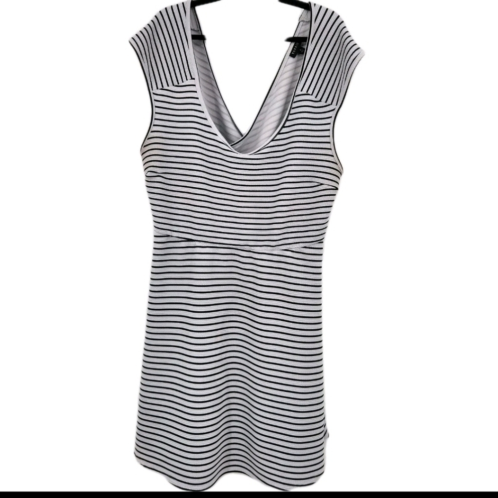 Torrid White Black Striped Criss Cross Back Dress Womens Size 4X